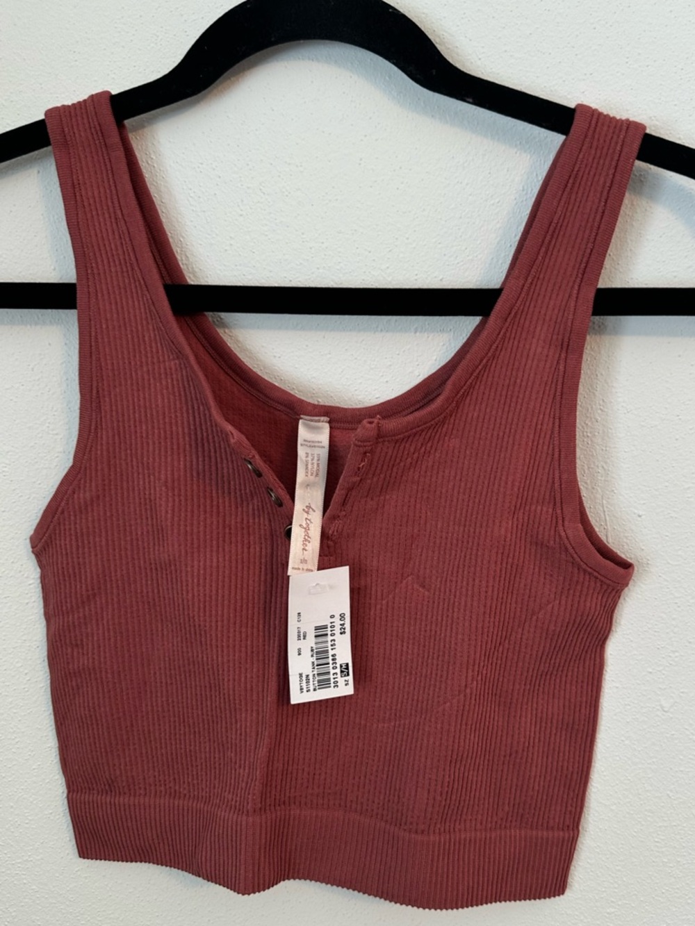 BY TOGETHER Ribbed Scoop Neck Henley Tank Ruby Size S/M NWT